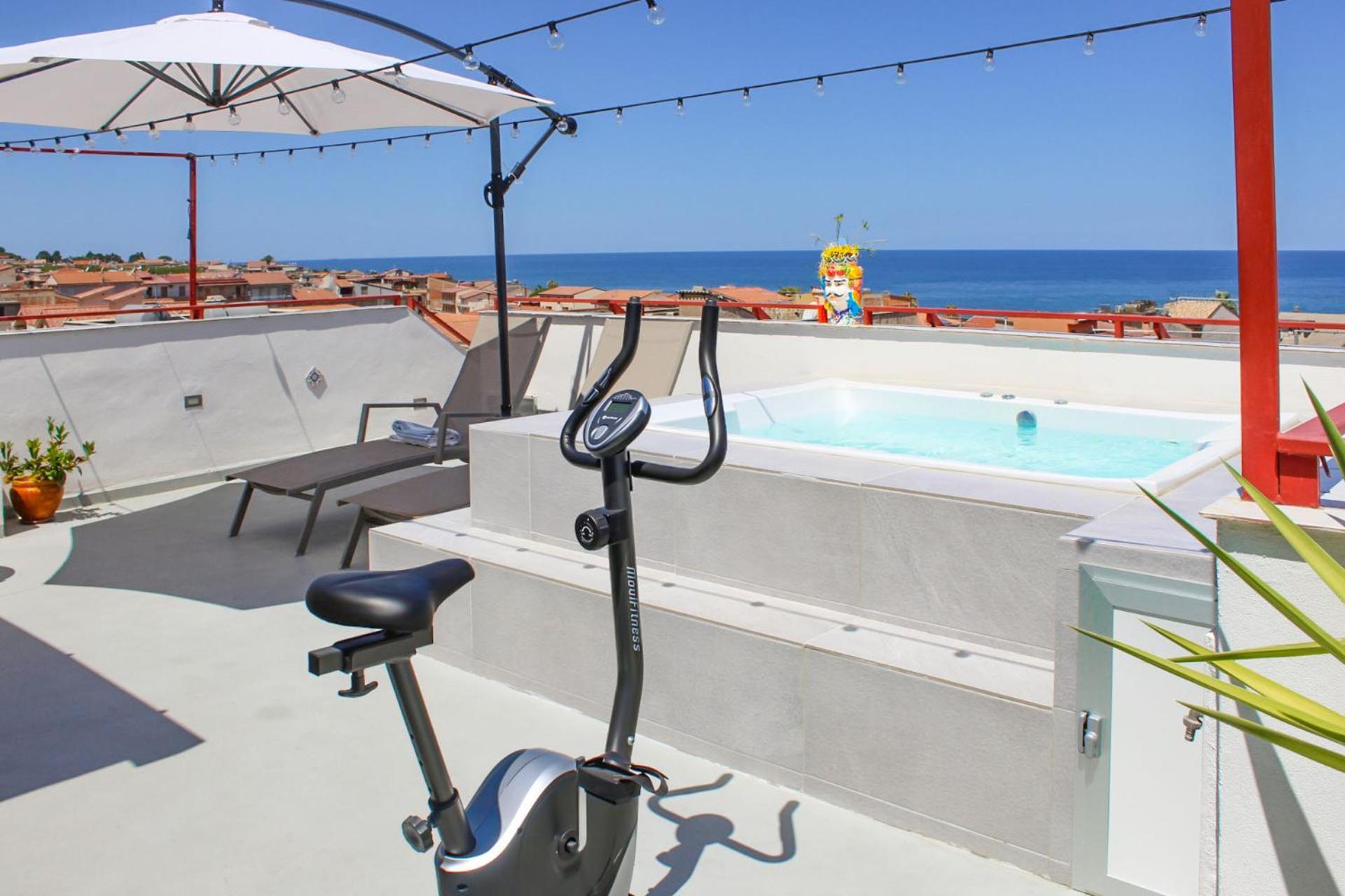 Duca D'Aosta Terrace, Skypool & Sauna Acquedolci Exterior photo